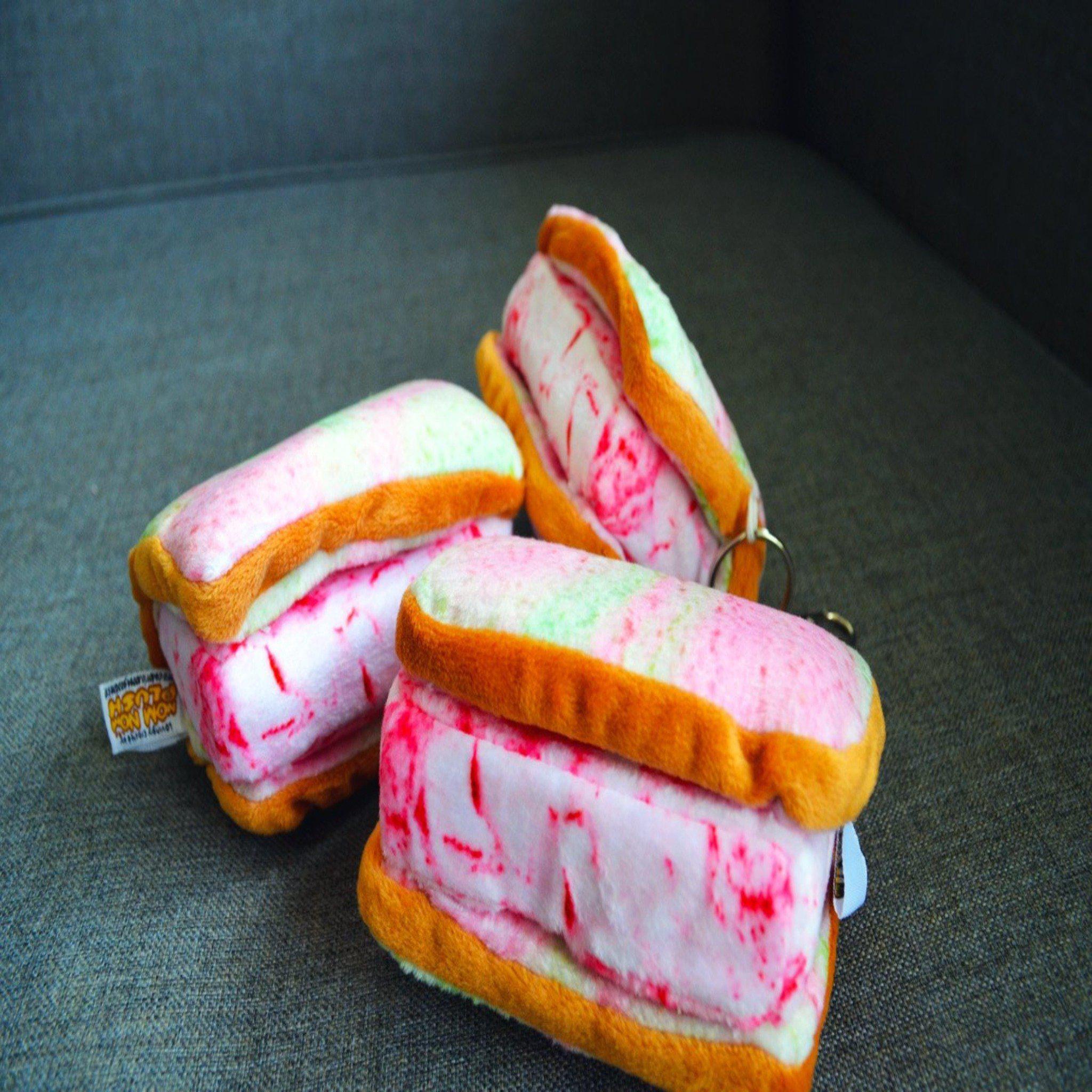 Keychain - Ice Cream Sandwich - KLOSH